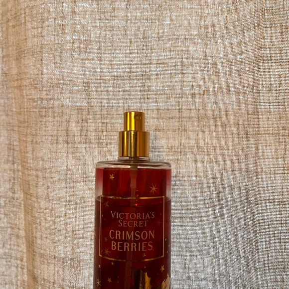 Victoria’s Secret & Bath & Body Works Bundle | 5 Pieces - Picture 4 of 6